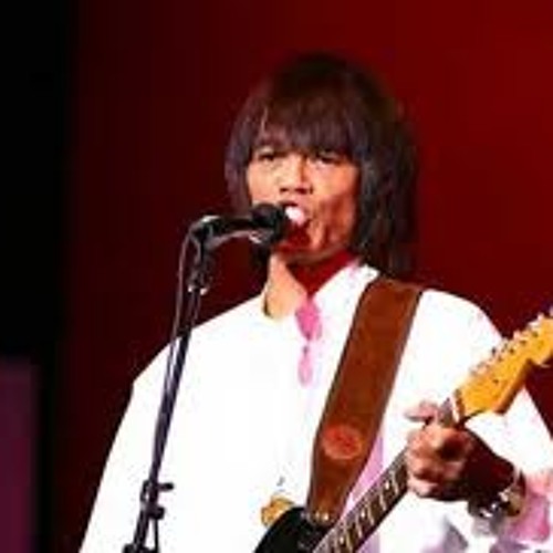 ခ်စ္စိတ္ငယ္ငယ္-ျမန္မာျပည္သိန္းတန္