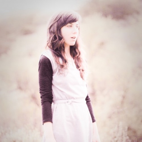 Julia Holter + Linda Perhacs - Delicious Descant