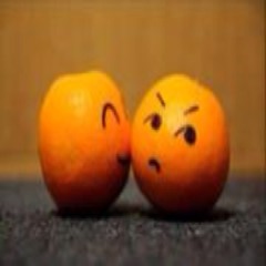 อยู่ก็มีแต่เธอมาปรากฎตัวในหัวใจ