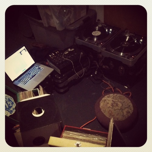 Peaking Lights, "WEIRD UP 2012" Mix