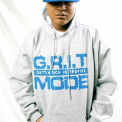 LIVE LIFE - YUNGVILLIN FT ISCO-SAY