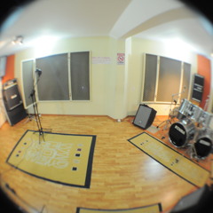 Minha garota favorita ( banda dianna )produzido por chileno no estudio32