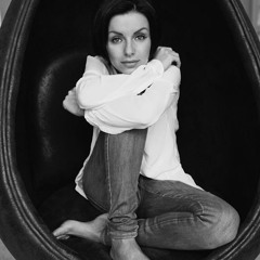 Julia Volkova - Simple Motion (Instrumental acustico)