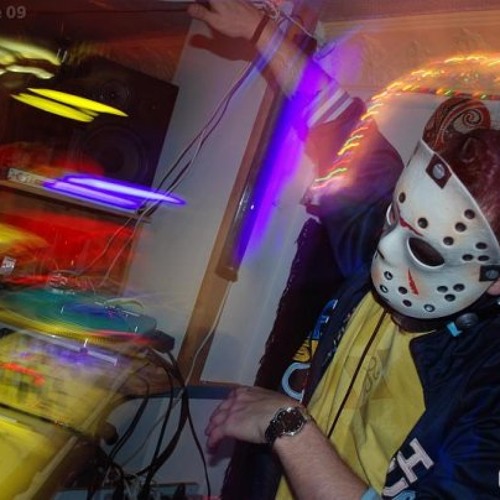 dinosaurs vs. aliens with lazers - Tommy Ruffingers