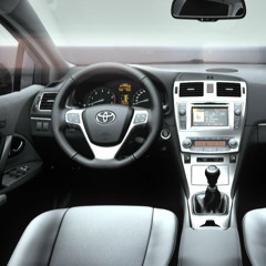 Toyota Avensis Interior