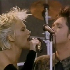 03 Dressed For Success (Instrumental)