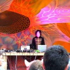 Daheen - Rainbow Serpent Festival 2012 set (minus live synth and guitar)