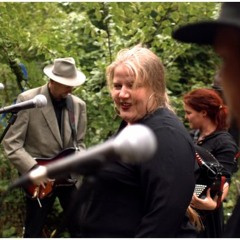 44 LENINGRAD_ Russkaja Wodka