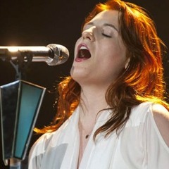 "Cosmic Love" - Florence And The Machine (Live)