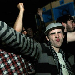 D I S C O - BOOMTOWN BASS BASS MASHUP