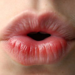 3D Kiss by KBA demo [USE HEADPHONES]