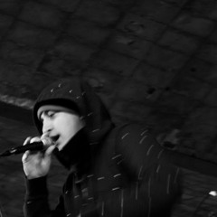 Markus FM y Kronik - Un papel, unas líneas