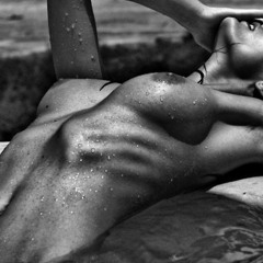 Rainbow Thorns Unmastered CLip... (Out Now On Symbols)