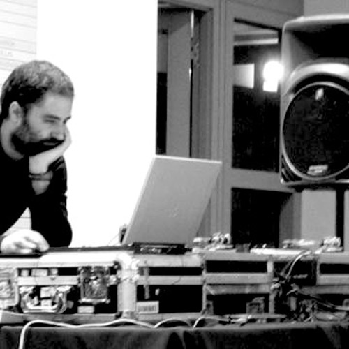 Martes Live at "Exploración Sonora" in 2002, Monterrey México.