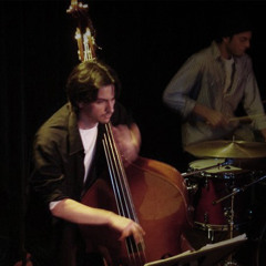 Andres Rotmistrovsky - Upright Bass Solo - Berklee College, 2005