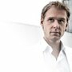 IN and Out of Love  - Armin Van Buuren (best Remix)
