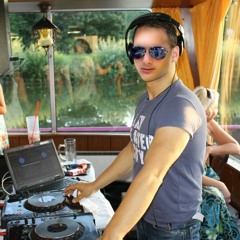 DJ YUCEL GUNGOR MINI SET 2012