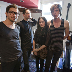 Exitmusic - The hours (KEXP session)