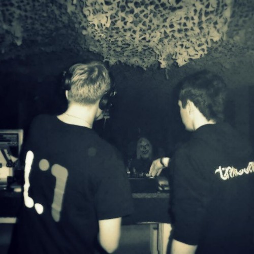 AmpliDudez - Mean & Munchy - Promo No.4 (25.2.12)
