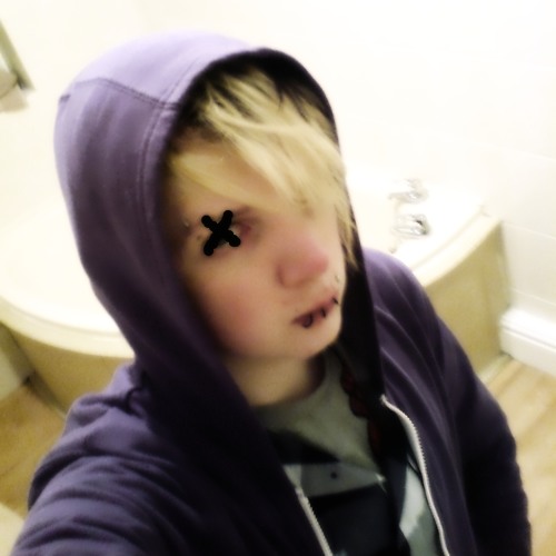 SoSceneK!D - All About Us [tATu Screamo Cover]