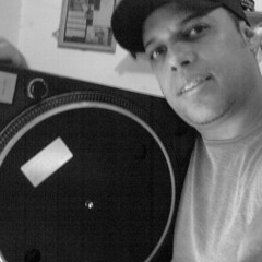 Fabio Ss Project Feat .Robin S -  Show me Love (Fabio SS Project Bootleg Edit).mp3