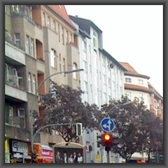 Badstraße, Berlin - shop keeper shouting, church bells ringing