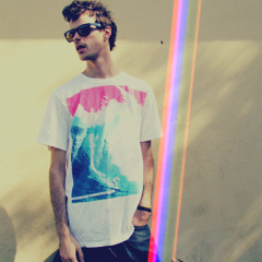 Chris Brown Feat. Benni Benassi-Beautiful People Terminals Remix