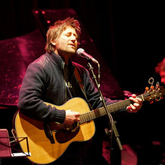 King Creosote & Jon Hopkins - Bubble ('Tiny desk concert' session)