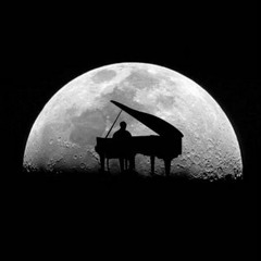 Piano a la luna