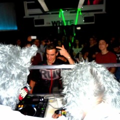 Live @ White Club (25/02/12, Oxyde Records opening) - Romulus & Remus