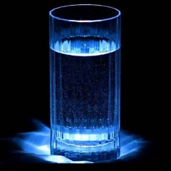 Copo de agua à cabeceira_Filomena Cautela