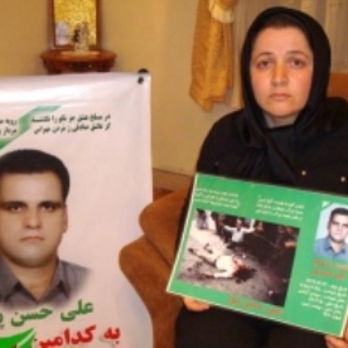 همسر یکی از کشته شدگان انتخابات: وقتی شنیدم آقای خاتمی پای صندوق انتخابات رفت واقعا ناراحت شدم