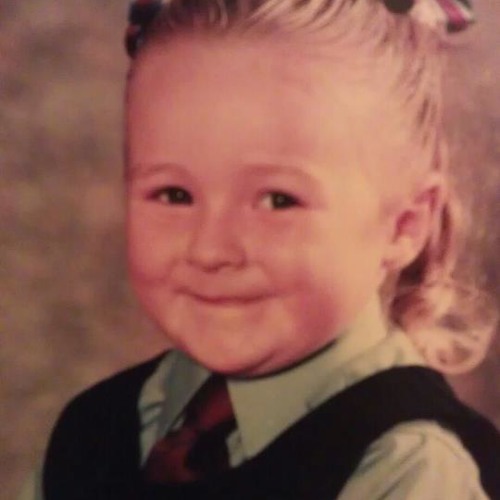 Stream Mama, He's making eyes at me. - Lauren MacPherson [Cover] Aged 8