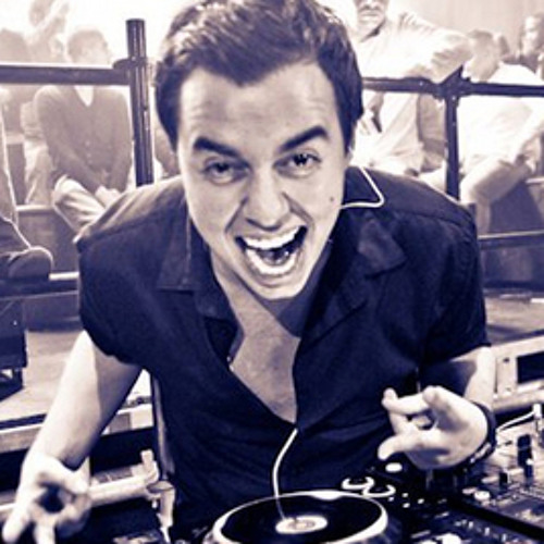 Quintino & Moti - Circuits