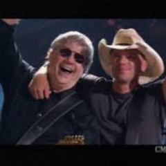 "Abracadabra" - Steve Miller Band and Kenny Chesney (Live)