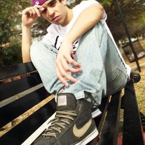 Mc Davo-La Historia De Un Olvido