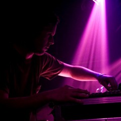 Liquid Mix for Annie Nightingale, Radio 1 (2009)