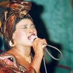 Mogo Te Diya Bee - Oumou Sangare (Kris Graham - The Mali Songbird Redux)