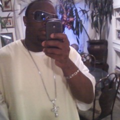 Mo'Taye ft. Mo'Money TuPac & Biggie- Gunz up