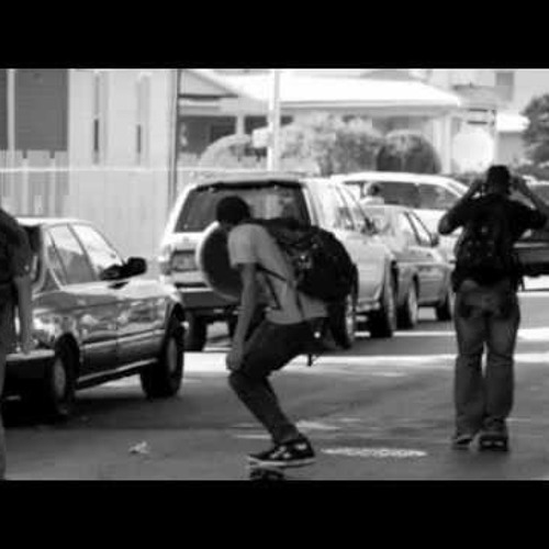 Royal Dynamic - Uma Uma Uma (Fielders, Nick James, Genetix & Shameless Remix) [SAMPLE]