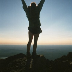 "TRIUMPH" WOODZ & BASE