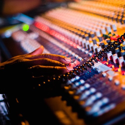 LIVE in SESSION at Eleven Tokyo January 2012