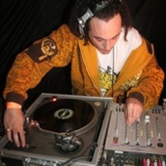 DARK DEAN & D-TOX - (Resident DJ's) "Future Foundation jungle/D&B"