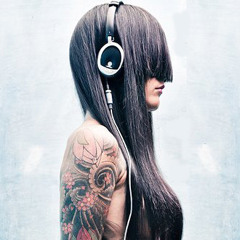 SkInY - Pretty little dark thoughts [PART 1]