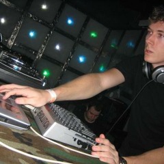 Dustin Zahn // PODCAST // 17.February 2012