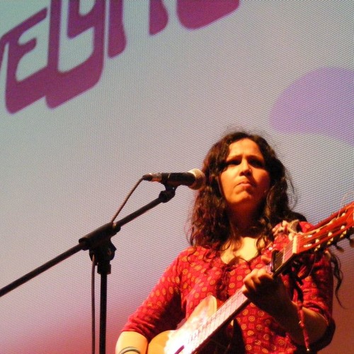 Evelyn Cornejo_Negra Mariposa.