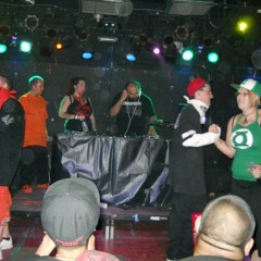 Freek Sho Killaz ft. Domestic Violence (Signs) - Who's Got Your Back?