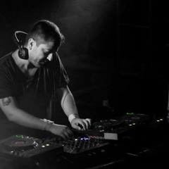 Alejandro Vivanco @ 2702 febrero 2012 podcast