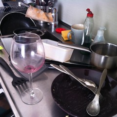 He'll Never Wash The Dishes