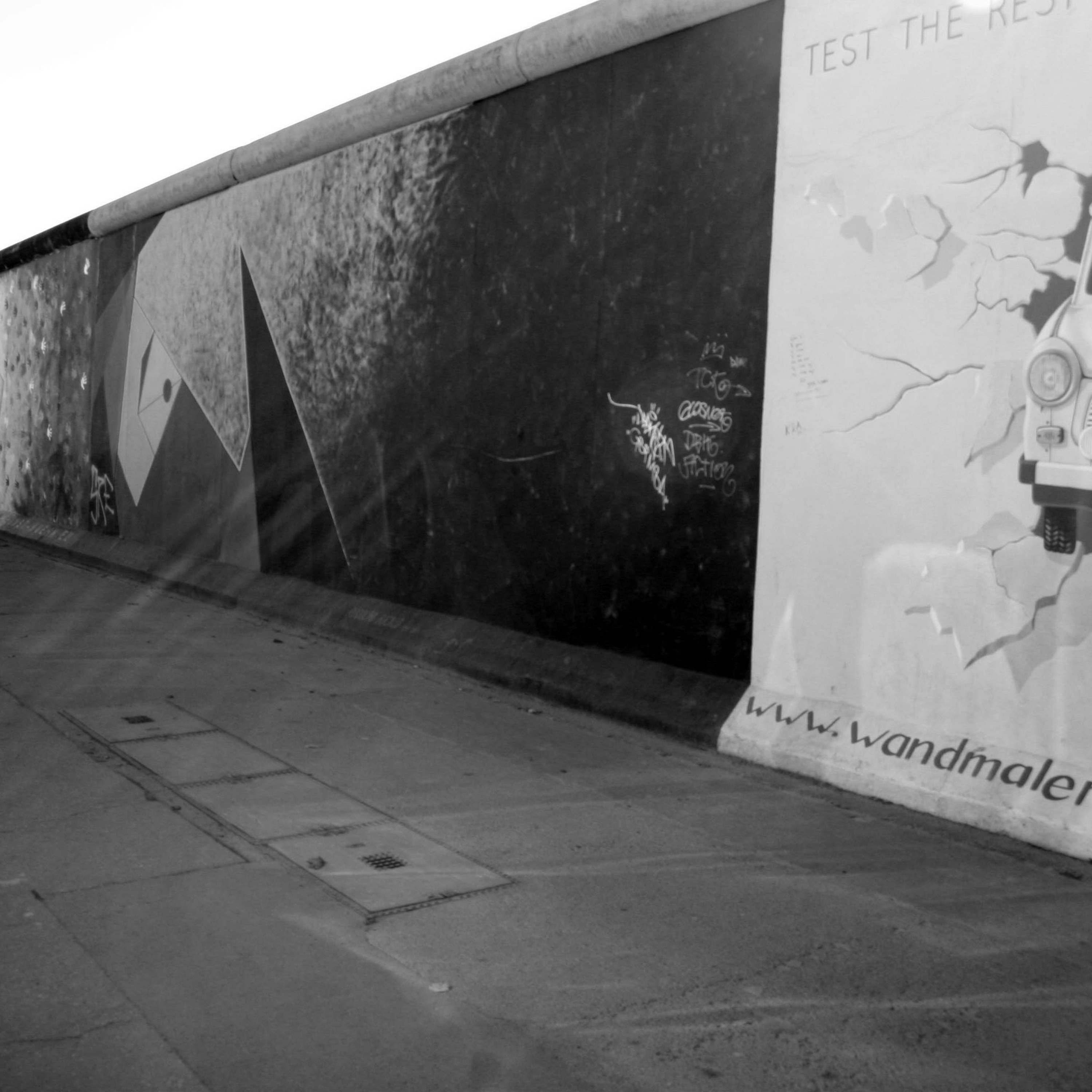 ARCHIVE: COLD WAR SYMBOL FOR A GENERATION part 2
